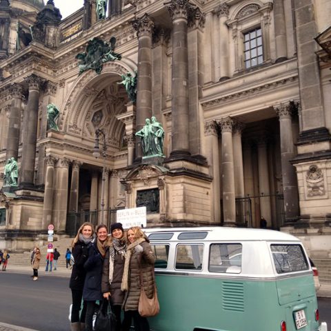 Am Lustgarten / Berliner Dom - Berlin by Bulli Sightseeing - © T1-Berlin.de